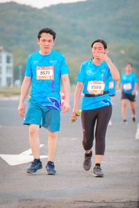 BIB: 957, 9568
                            <button type="button" onclick="openModal(3387248)" class="btn btn-primary btn-sm float-right btn-popup" data-toggle="modal" data-target=".modal-high-quality">
                        <i class="fas fa-shopping-cart"></i> Add to Cart
                    </button>
                                            <button type="button" onclick="isThisMe(3387248, true)" class="btn btn-success btn-sm float-right btn-popup btn-isme hidden" data-toggle="tooltip" data-placement="bottom" title="นี่คือรูปของคุณใช่ไหม คลิกที่นี่เพื่อเอาเข้าอัลบั้ม">
                        <i class="fas fa-plus"></i> Add to album
                    </button>
                    <button type="button" onclick="isThisMe(3387248, false)" class="btn btn-warning btn-sm float-right btn-popup btn-isnotme hidden">
                        <i class="fas fa-ban"></i> Remove from album
                    </button>
